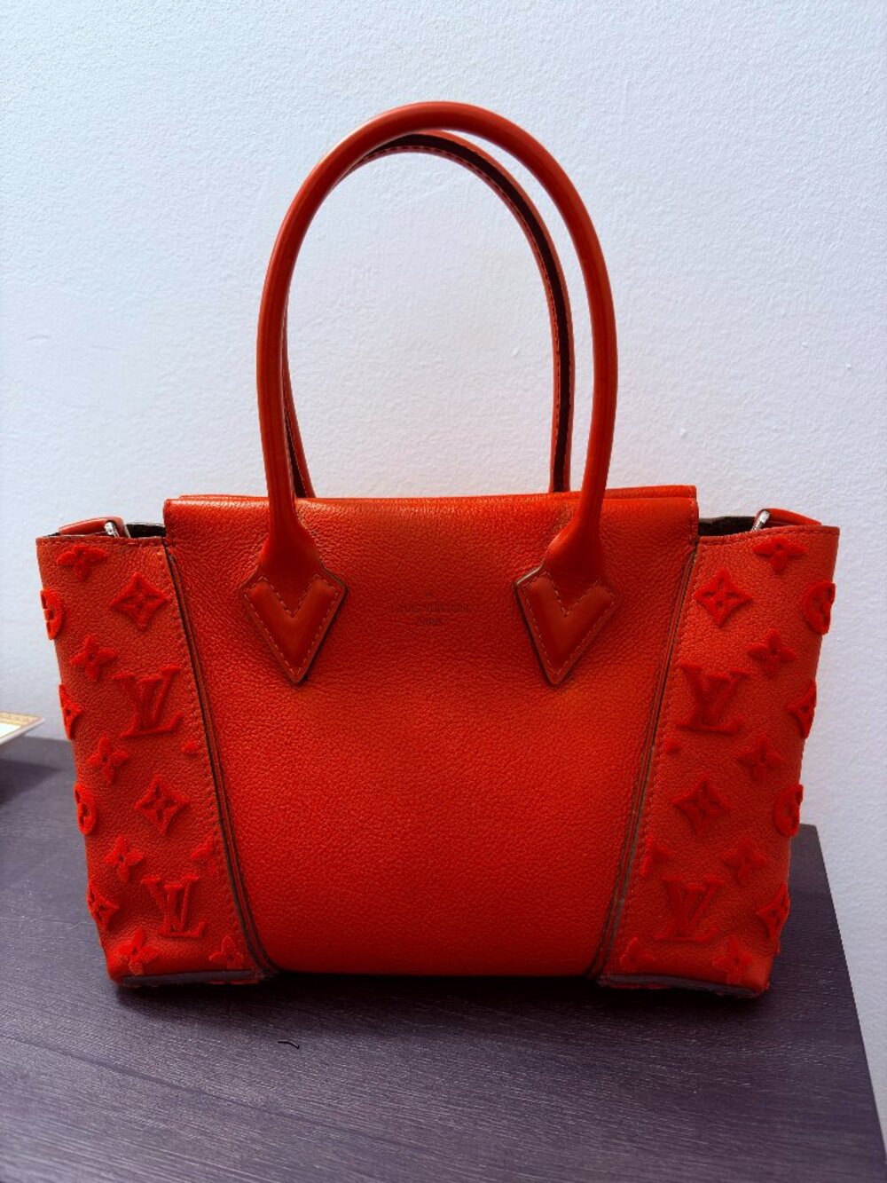 LOUIS VUITTON Veau Cachemire Tote W BB Handbag (RED)